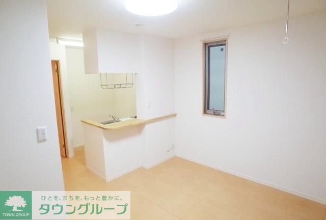 居室・リビング　お問合せはタウンハウジングまで！※現地待合わせ相談可能