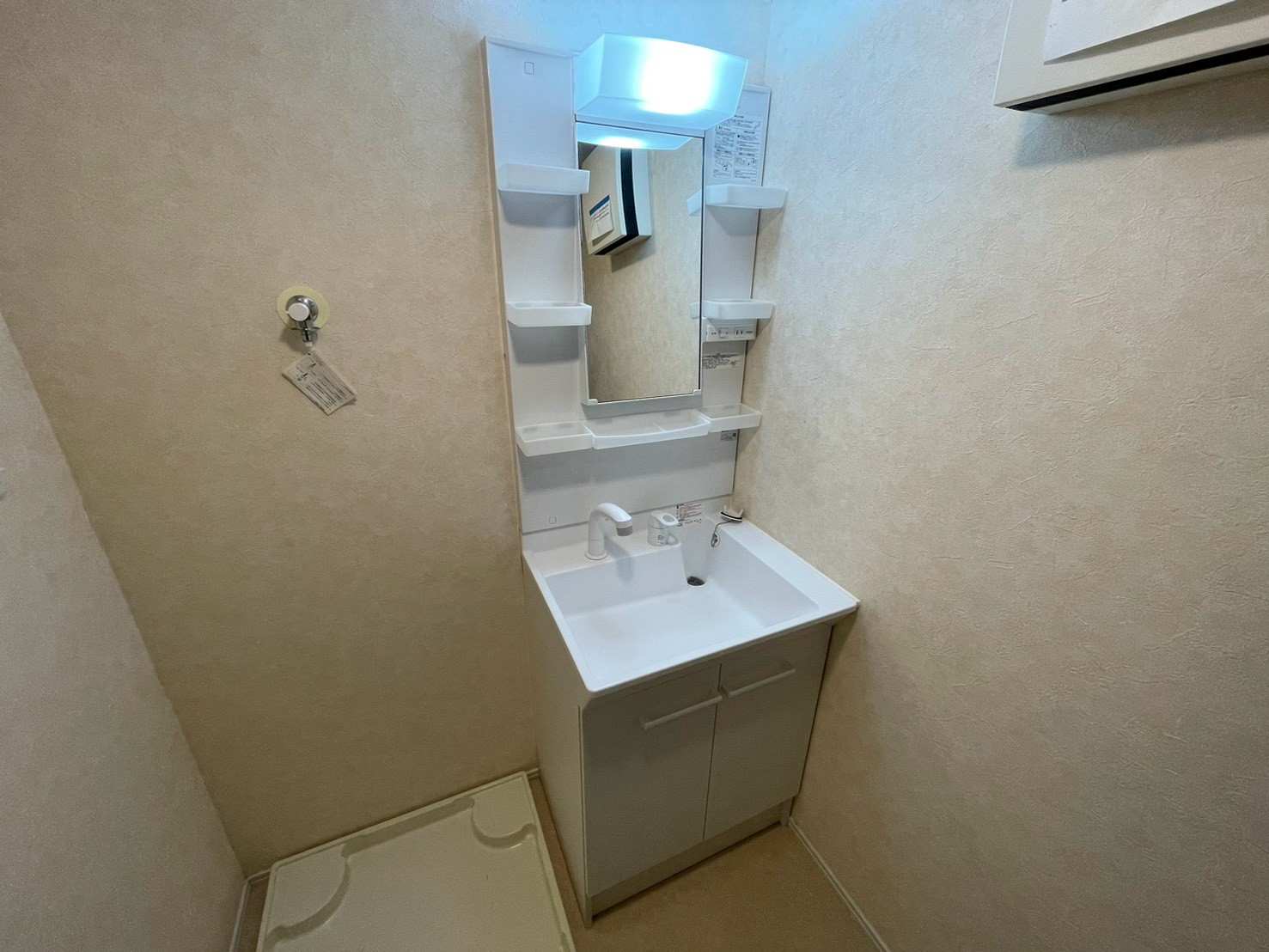 ソレアード大和町3の内装写真