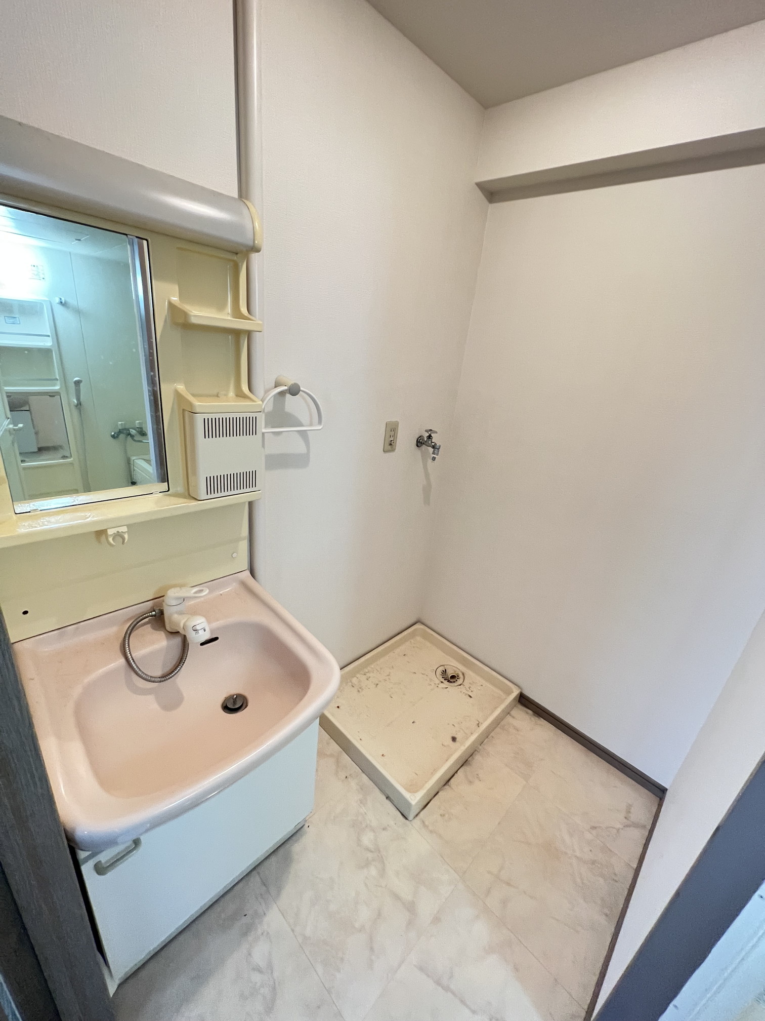 洗面設備　※別部屋参考写真