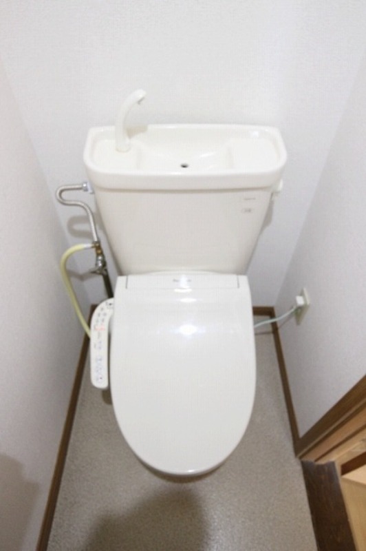 トイレ　図面と現状に相違がある場合には現状を優先