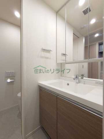 洗面設備　同じ間取り（別部屋）