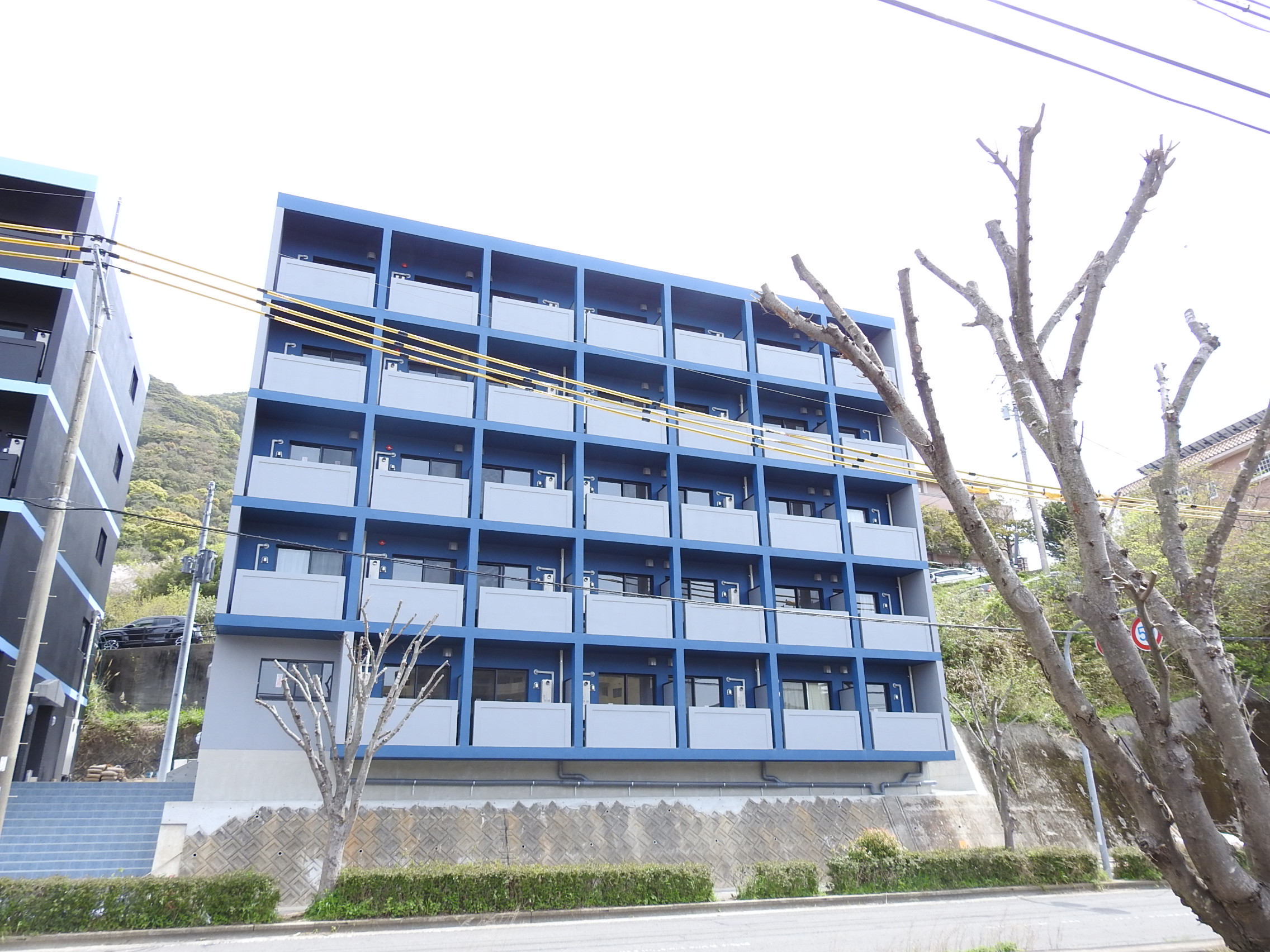 長崎市東町のマンションの建物外観