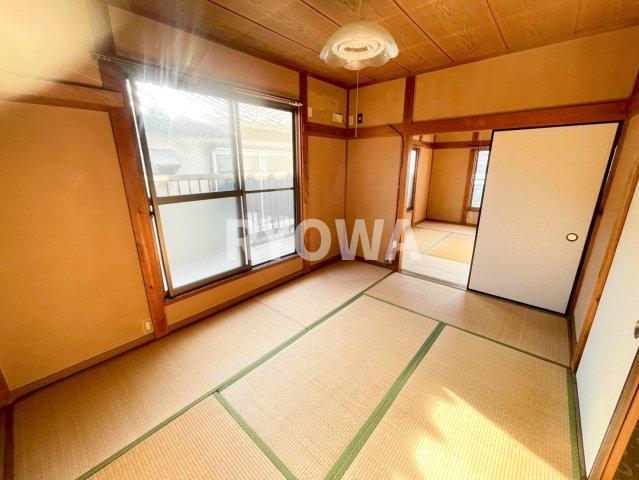 居室・リビング　掲載の写真は退去前の写真となります。