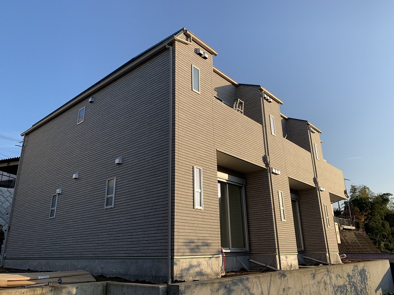 建物外観　人気の高尾駅徒歩8分☆