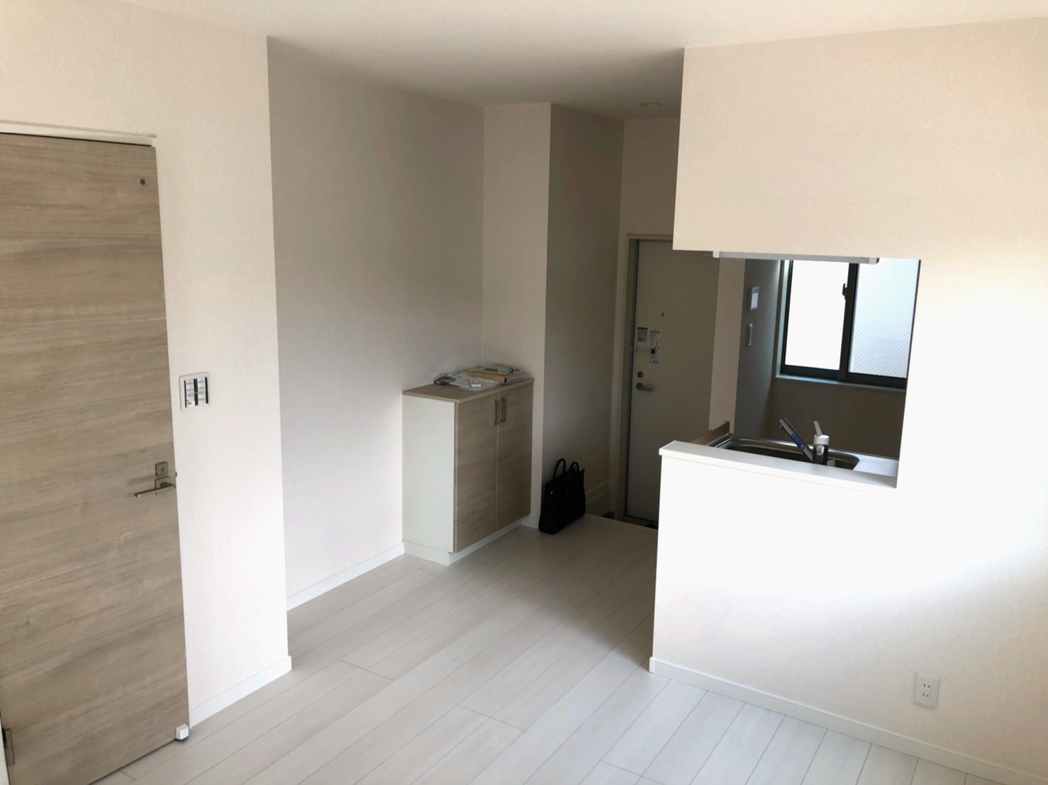 居室・リビング　カウンターキッチンで料理も楽しく♪