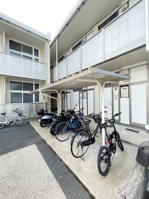 その他共有部分　きれいに清掃された建物で暮らしをエンジョイ。