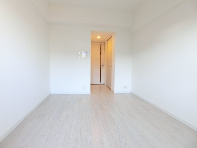 居室・リビング　詳細は、RISUMO江坂本店→06-6155-7137まで♪