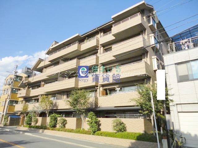 京都市北区上賀茂朝露ケ原町のマンションの建物外観