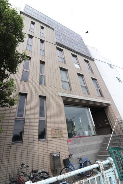 【大阪市西淀川区佃のマンションの建物外観】