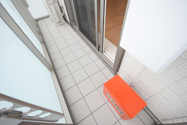 バルコニー　バルコニー