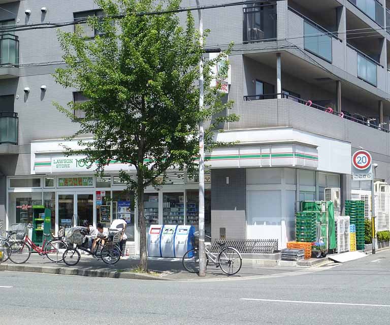 コンビニ　ローソンストア100西大路七条店（コンビニ）まで490m