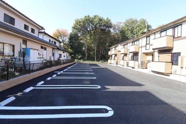 駐車場　敷地内駐車スペース