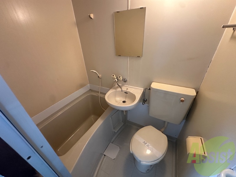 バス・シャワールーム