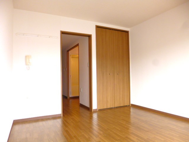 居室・リビング　フローリング