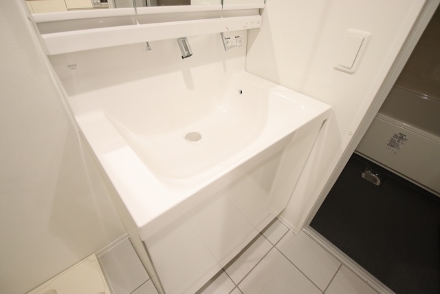 洗面設備　※別室の参考写真の為、現況優先です。