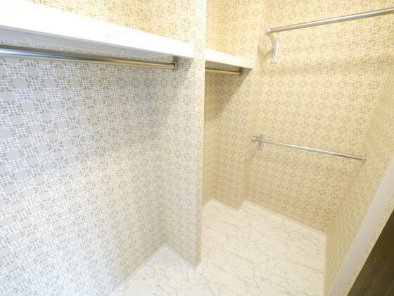 収納　ウォークインクローゼット