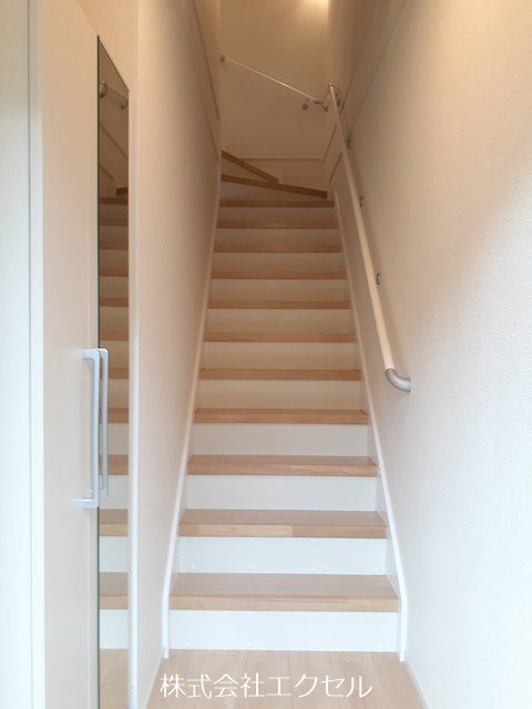 玄関　シューズボックス付きの玄関です。