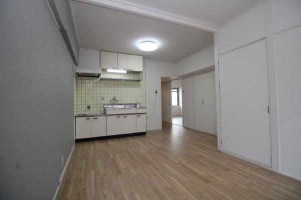 居室・リビング　同間取り別階