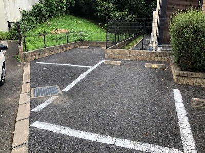 駐車場　駐車場