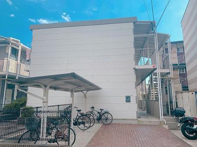 エントランス　同タイプ物件の為、形状や間取寸法、色調等が実際とは異なります