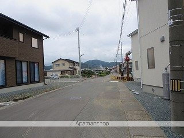 その他　周辺道路（その他）まで0m