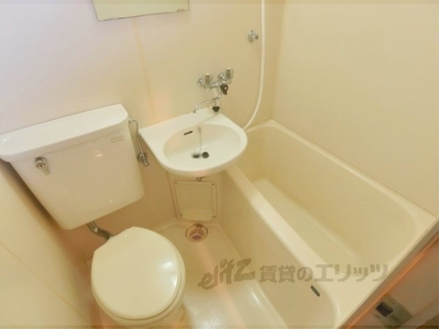 バス・シャワールーム　ユニットバス