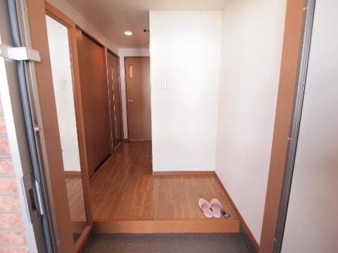 玄関　玄関（イメージ）