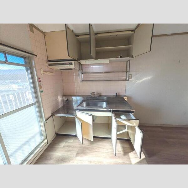 キッチン　現況優先