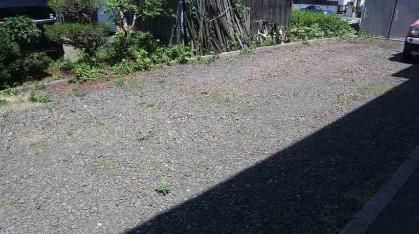 その他　敷地内駐車場（その他）まで0m