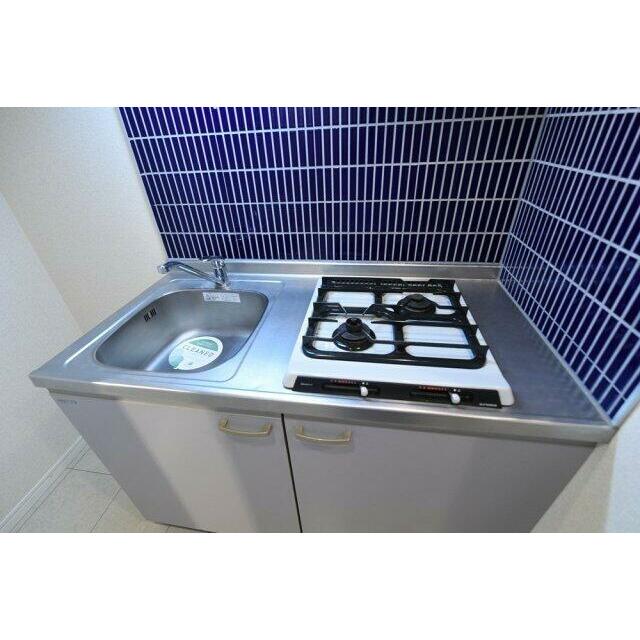 キッチン　システムキッチン（2口ガスコンロ）