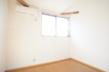 居室・リビング　フローリングです。