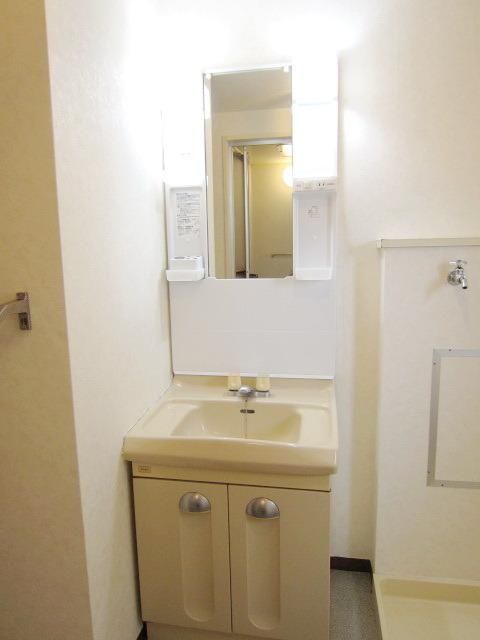 洗面設備　★朝の身支度はかどる独立洗面台★