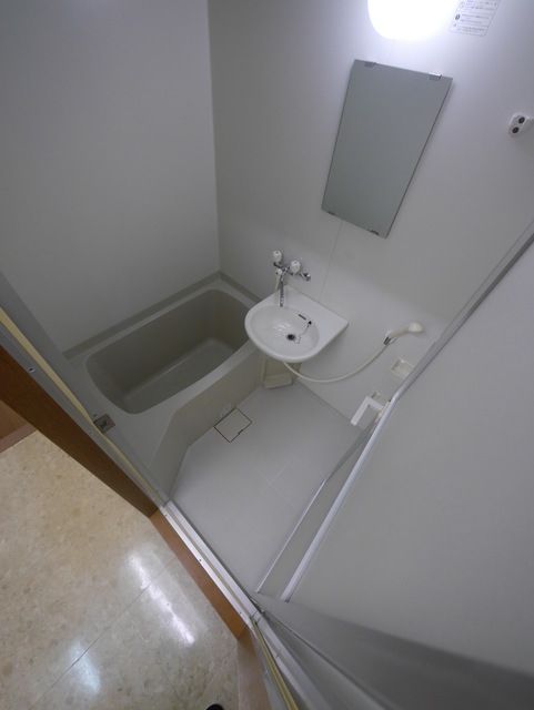 バス・シャワールーム　★ご見学希望はタウンハウジング多摩センター店まで★