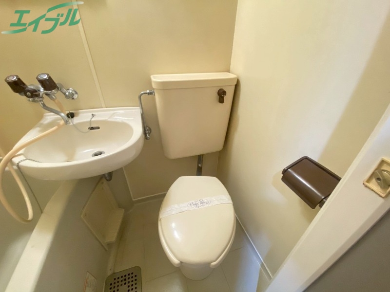 トイレ　同型別部屋参照