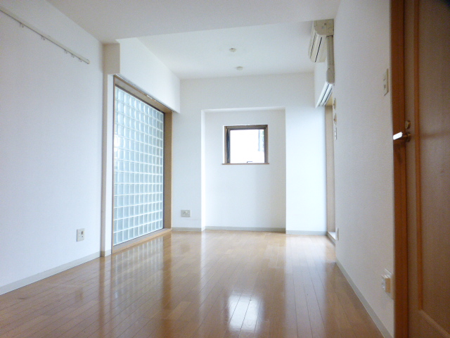 居室・リビング　居室※別部屋参考写真