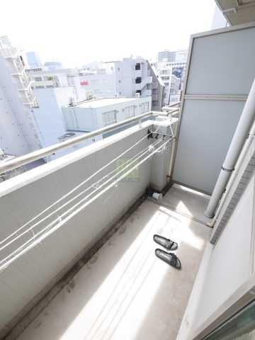 バルコニー　家具家電付きとなります