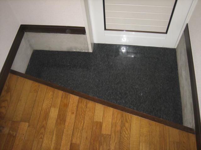 その他設備　下駄箱