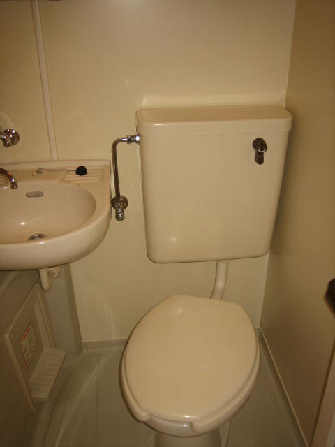 トイレ　トイレ