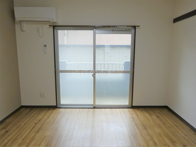 居室・リビング　※現況優先