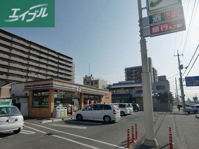コンビニ　セブンイレブン岡山岡南町1丁目店（コンビニ）まで155m