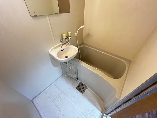 バス・シャワールーム　浴室