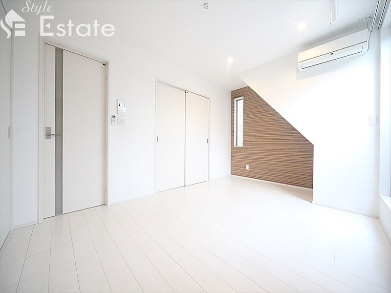 居室・リビング　内装