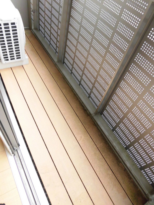 バルコニー　バルコニー