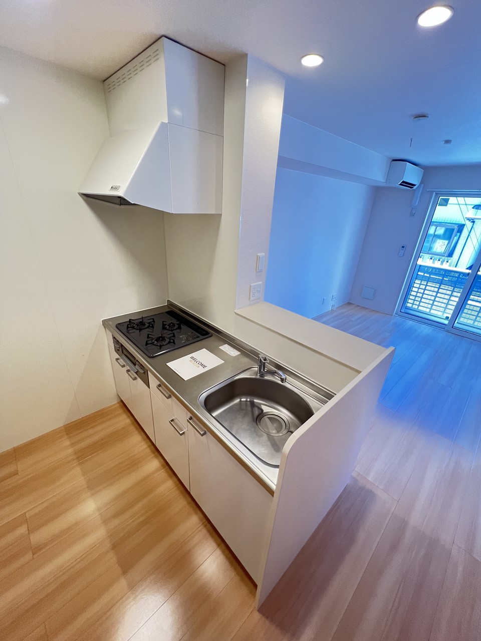 キッチン　※同物件、別部屋の写真です。