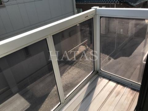 バルコニー　同物件別部屋です。