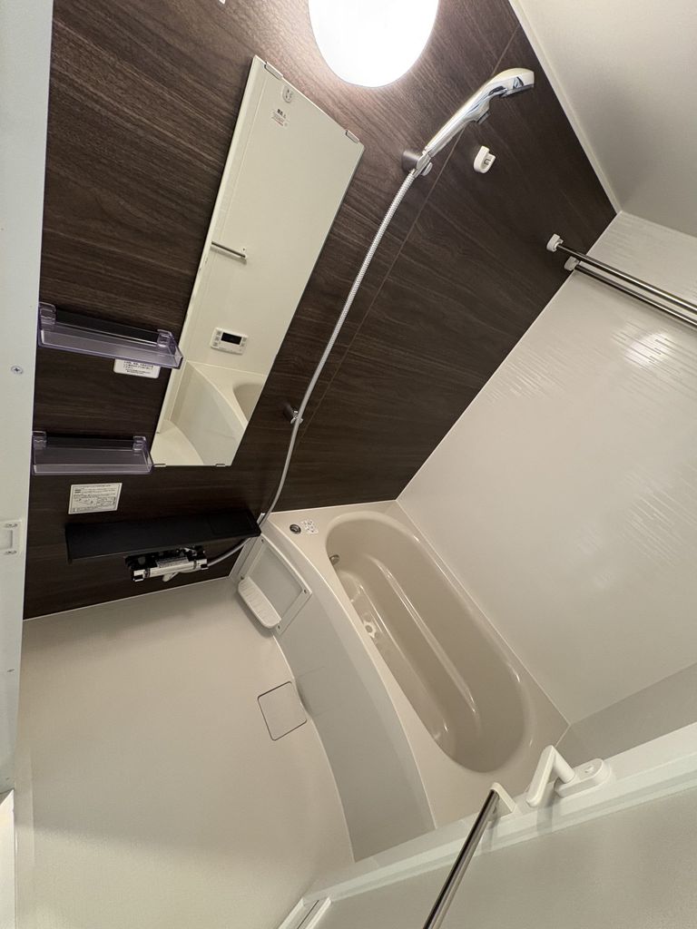 バス・シャワールーム　バス