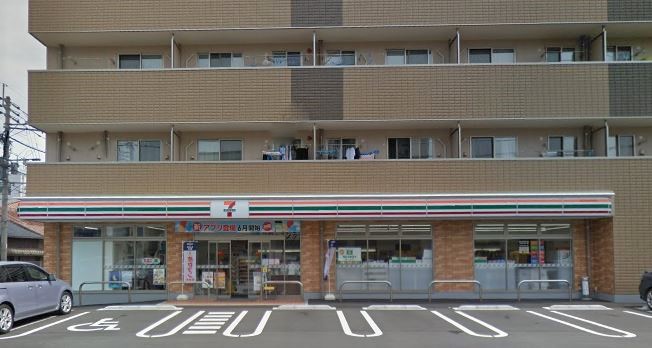 コンビニ　セブンイレブン 戸畑新池3丁目店（コンビニ）まで338m