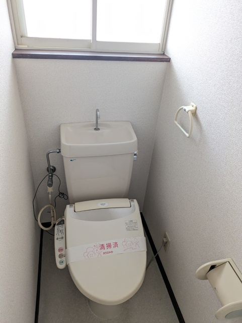 トイレ　洗浄便座
