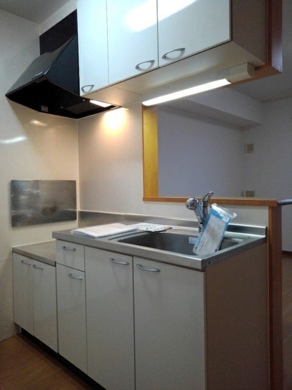 キッチン　図面と現状に相違がある場合には現状を優先