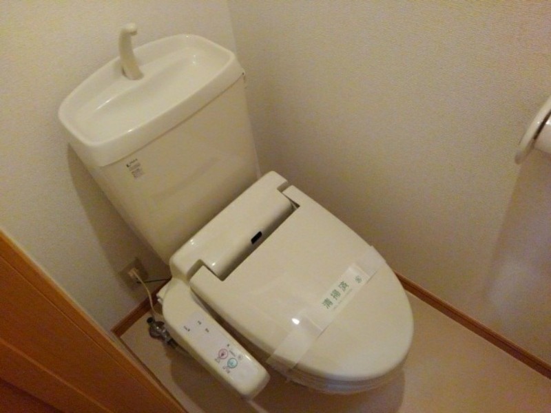 トイレ　図面と現状に相違がある場合には現状を優先